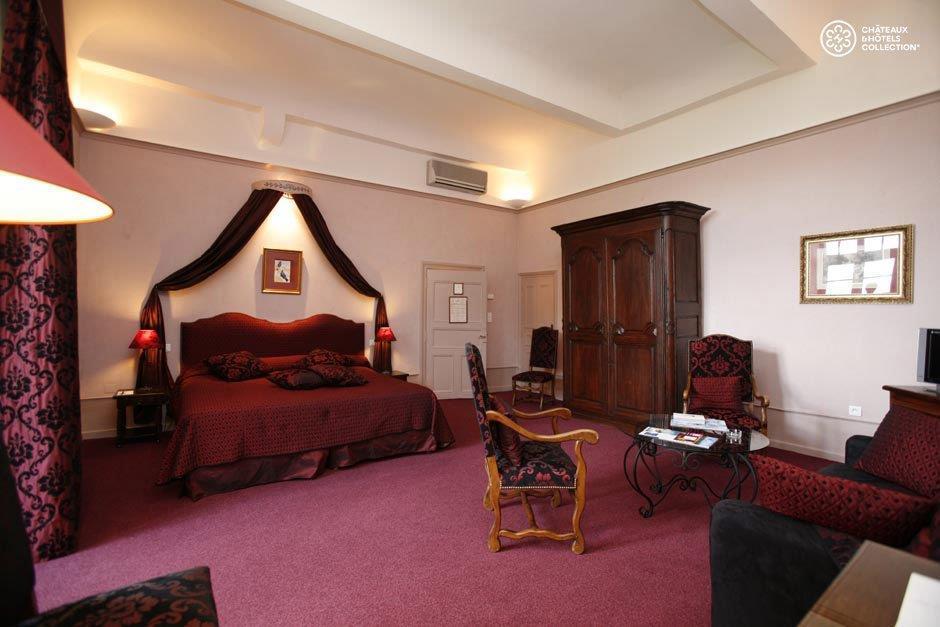 Hotel Chateau De Castel Novel - Les Collectionneurs Varetz Номер фото