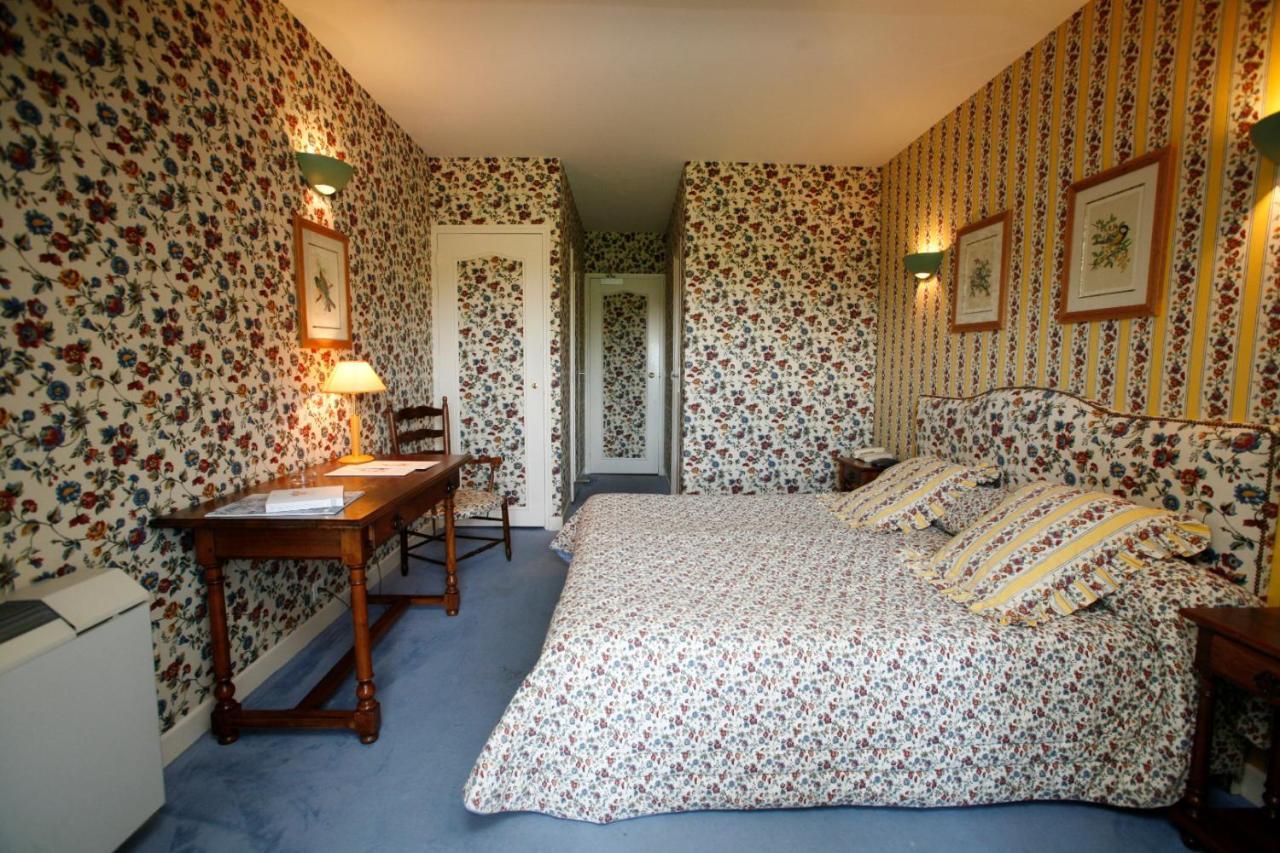 Hotel Chateau De Castel Novel - Les Collectionneurs Varetz Екстер'єр фото